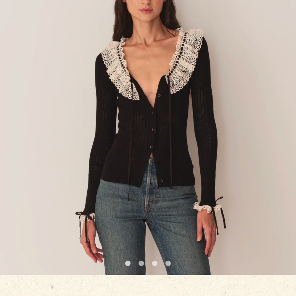 Sold Out Doen Evette Top